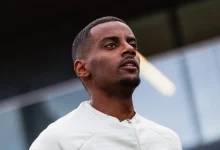 alexander isak liverpool fc 010426 9257207ed21b48ef2926f62f8db8067d